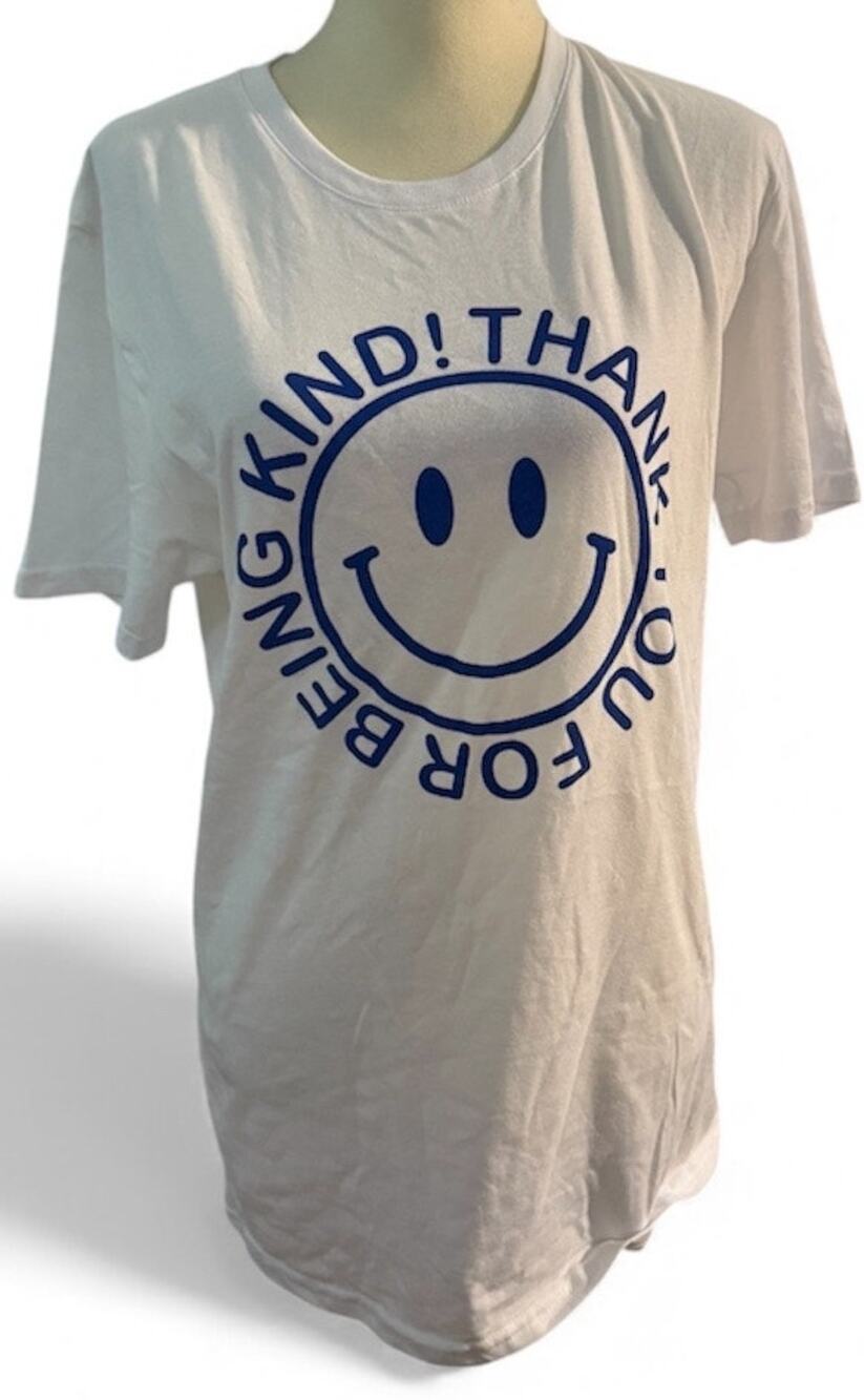 The Phluid Project Thank You For Being Kind Smiley Face Graphic Tee, Medium, NWT
